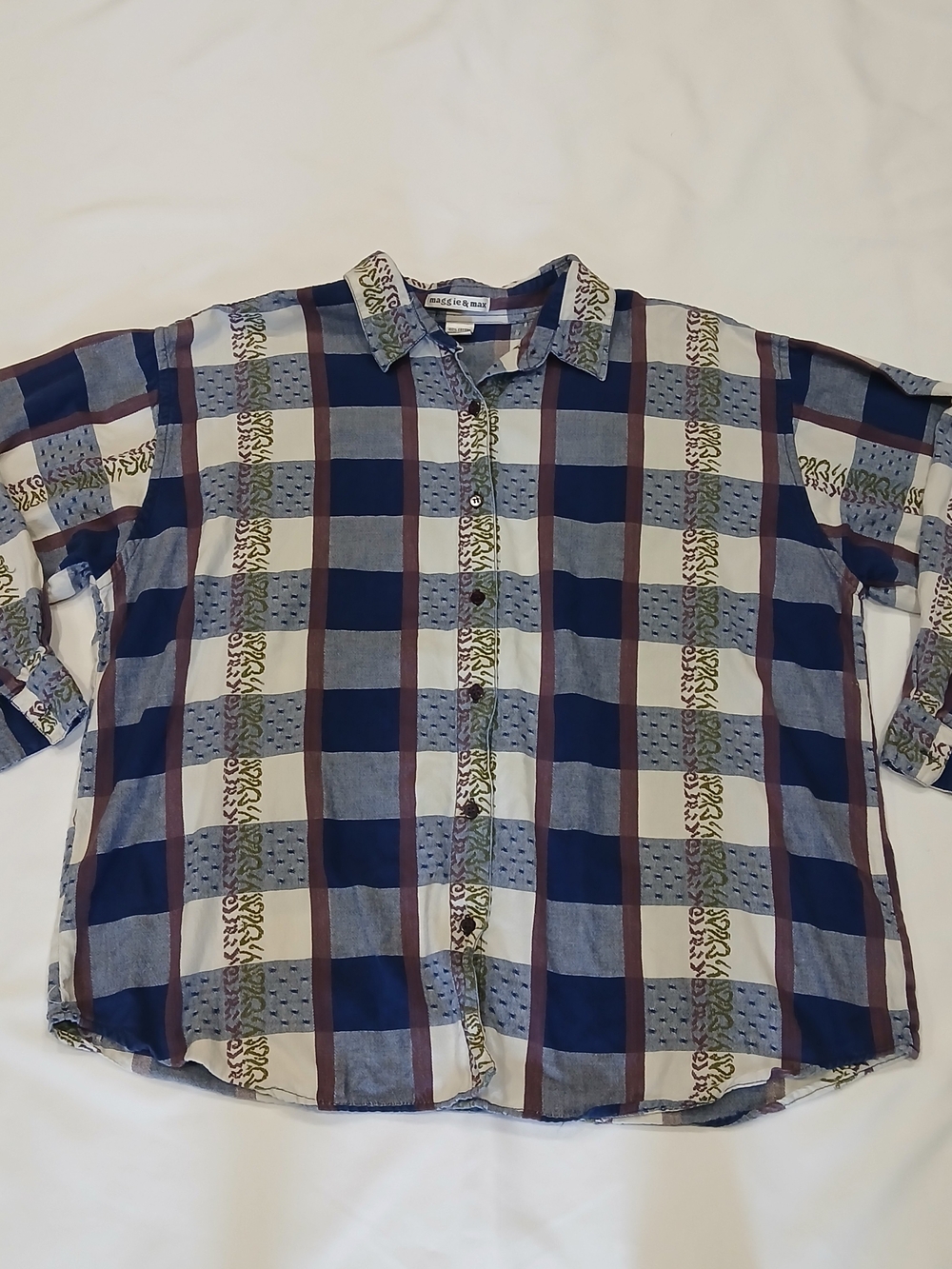 Vintage 90s Maggie & Max XL Plaid Embroidered Cotton Button Up Shirt Blue White
